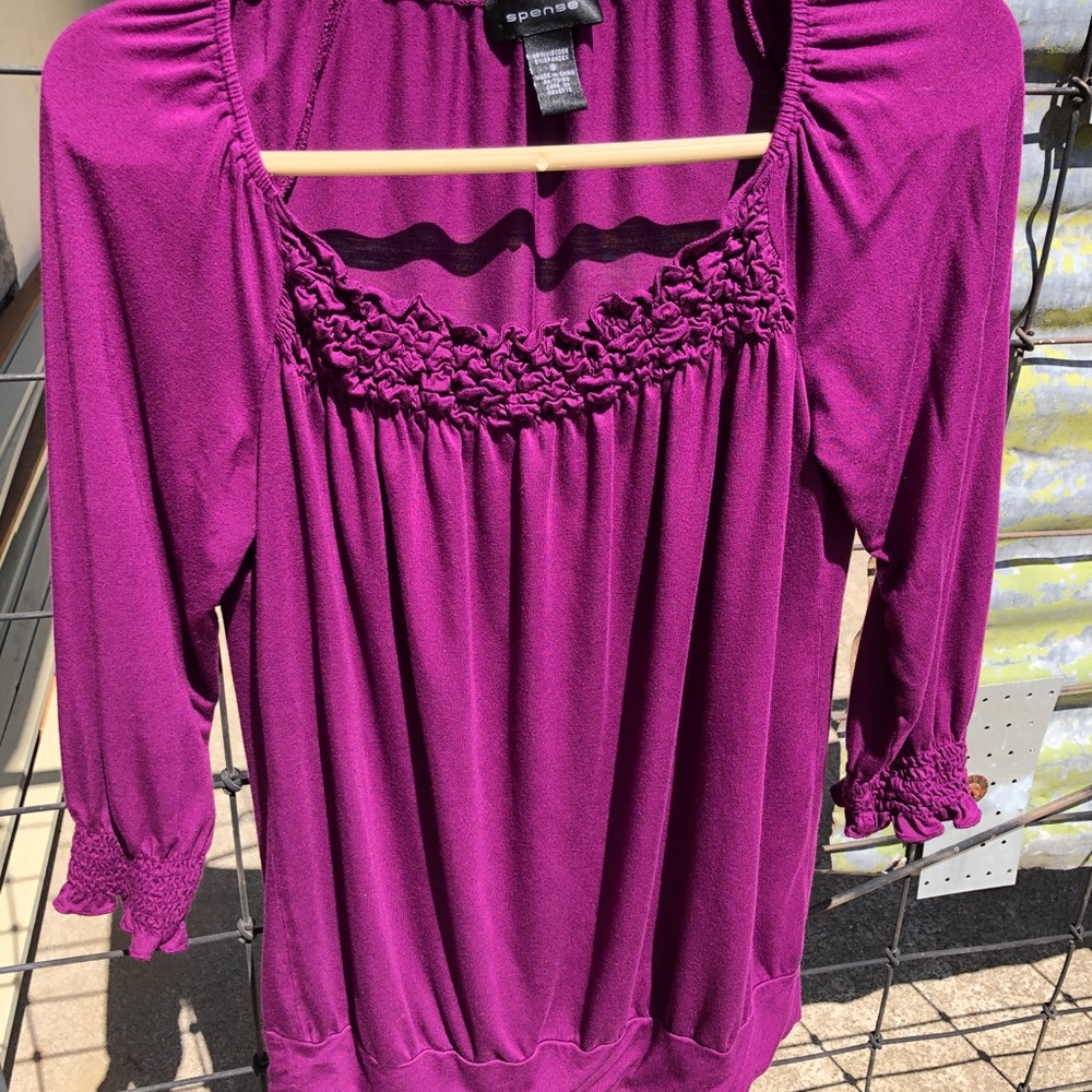 Pretty 3/4 length sleeve top